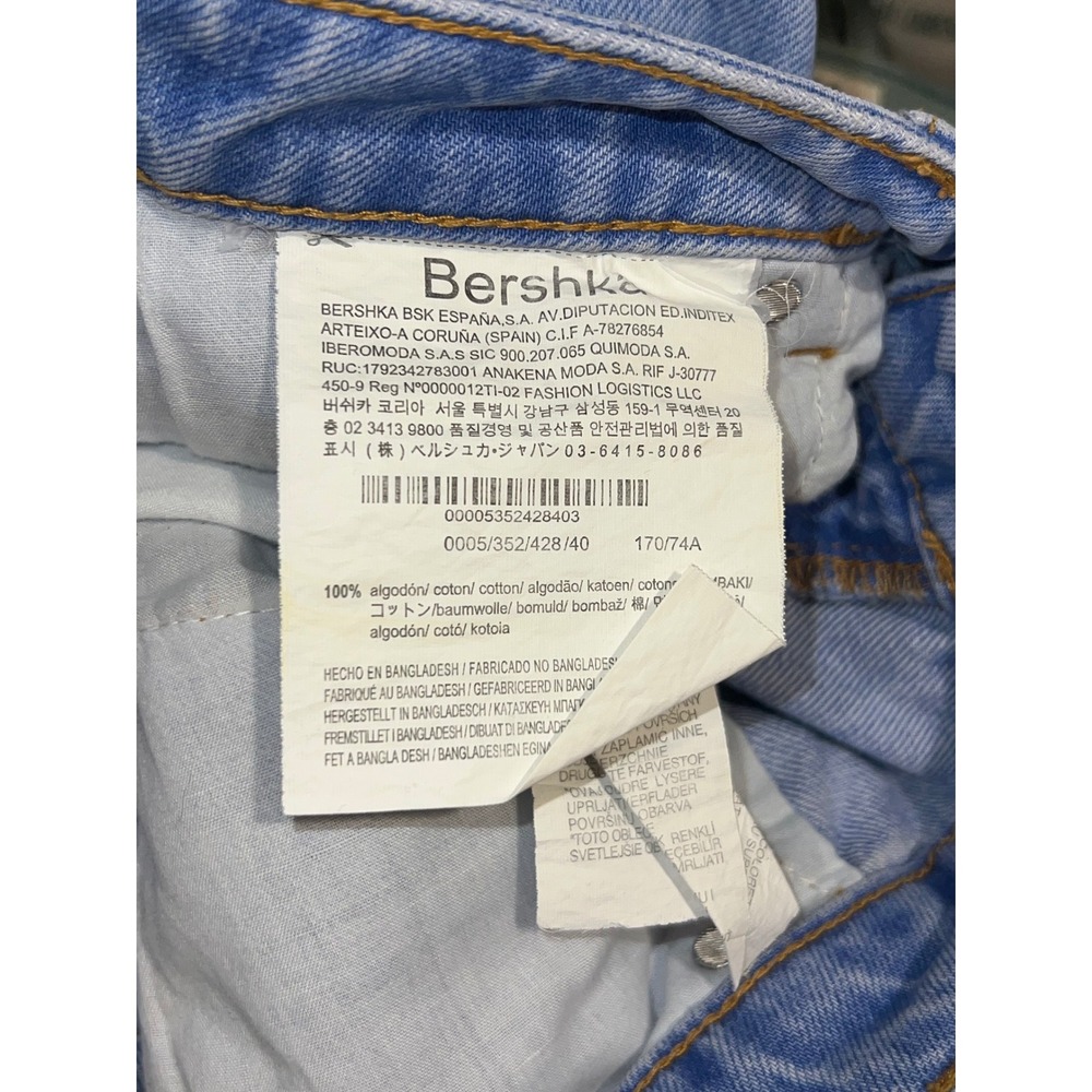 Bershka Denim Mom Jeans Light Wash Distressed Ripped Blue Size 8 - Picture 5 of 5